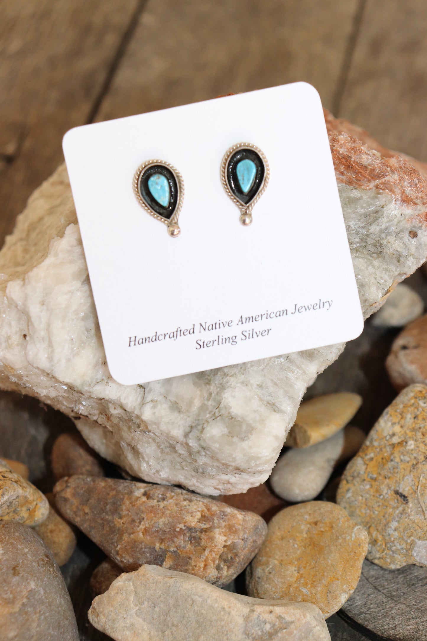 Turq studs 2