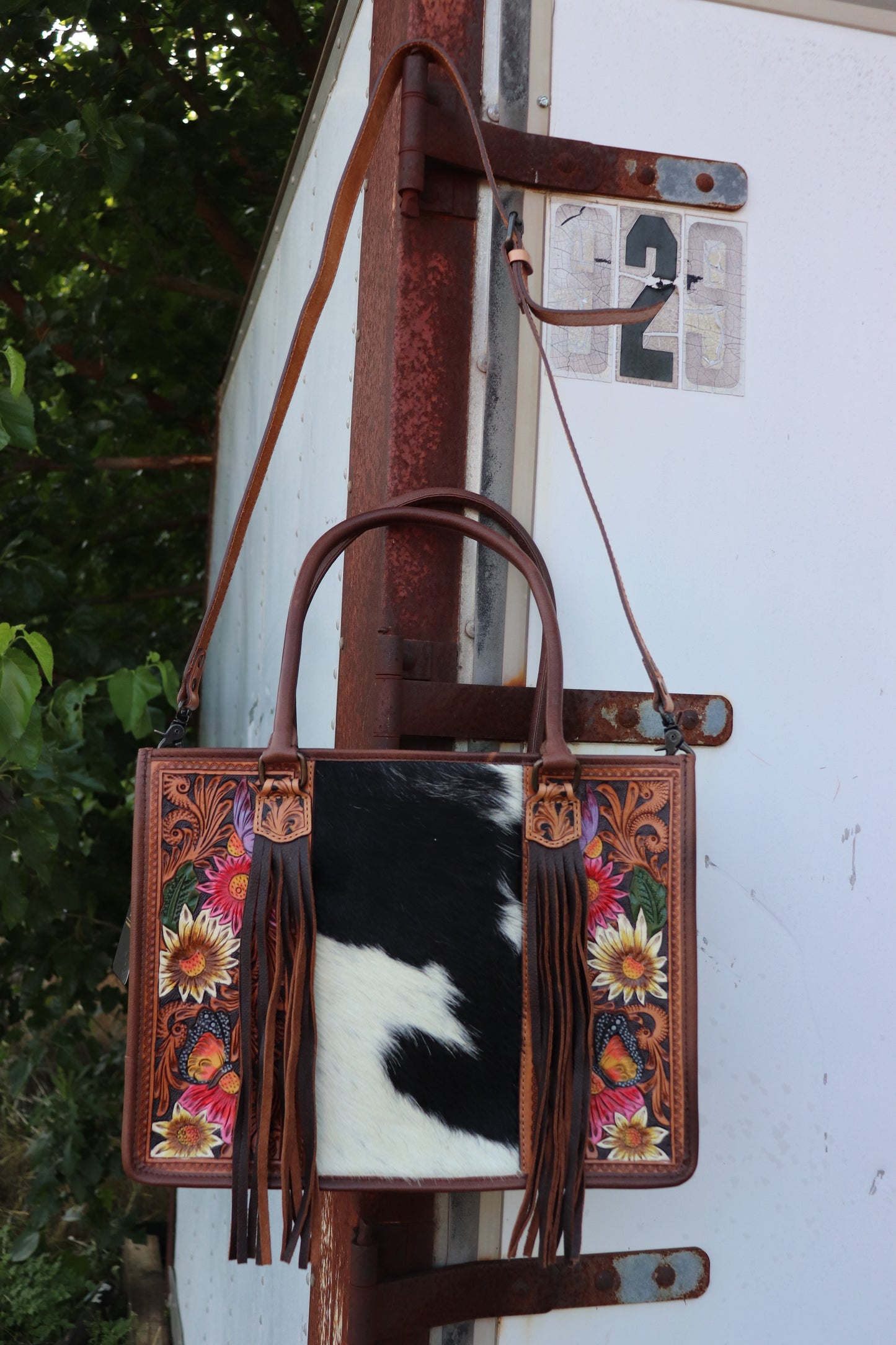 The Dolly tote