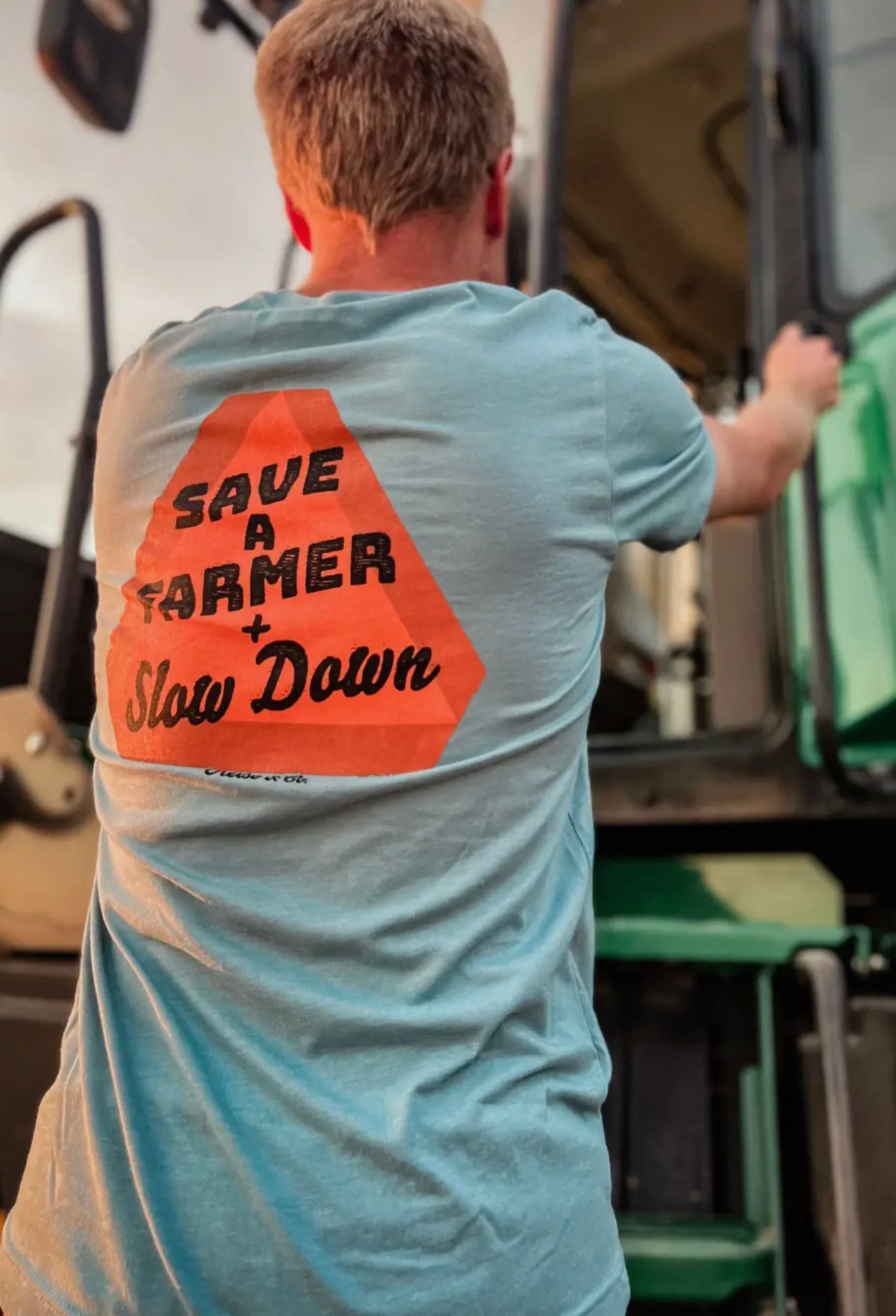 Save a farmer men’s t-shirt