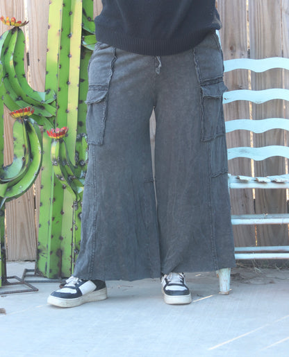 Black cargo pants plus