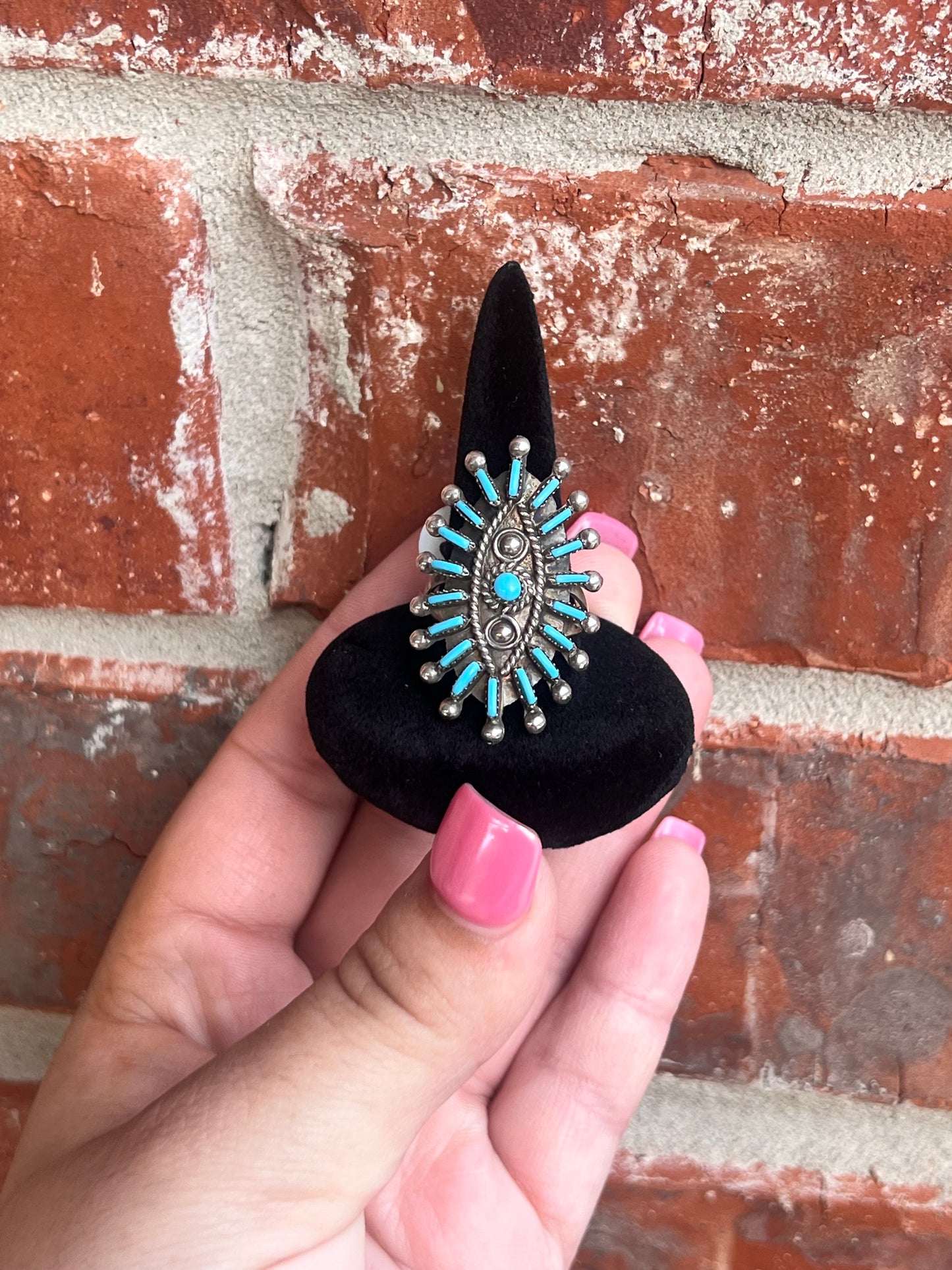 Size 8 Zuni ring