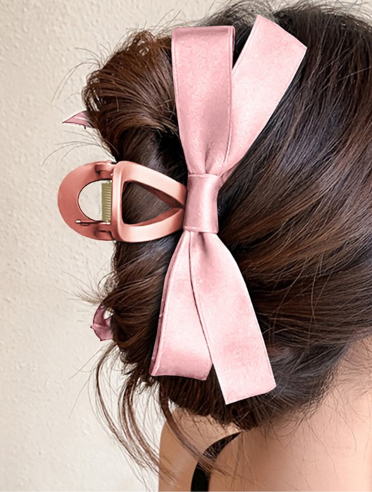 Pink bow clip