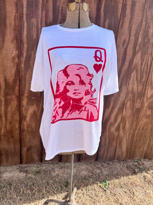 queen dolly tee